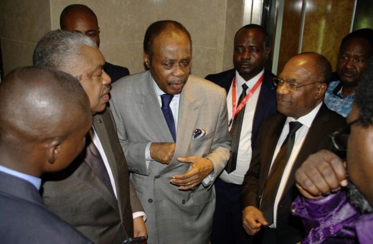 RD Congo / Dialogue politique national : La Voix des sans Voix suspend sa participation, La Belgique en appelle «à envisager un nouveau vrai dialogue inclusif»
