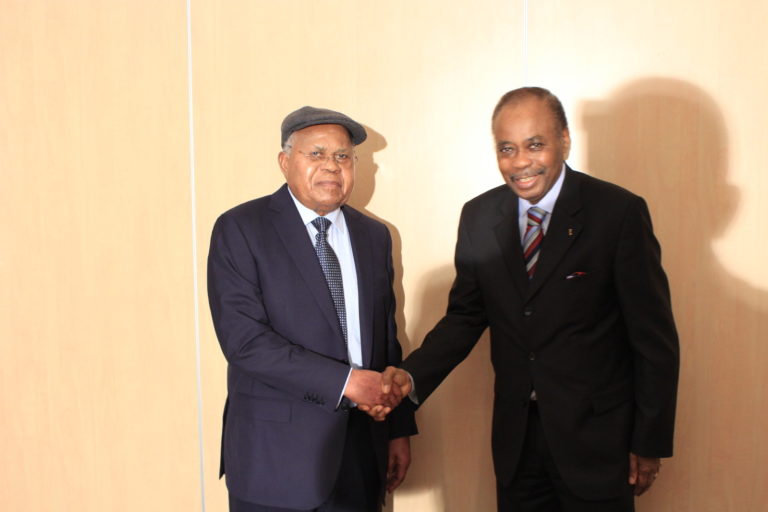 RDC-Dialogue politique national : Edem Kodjo, une désinvolture inacceptable