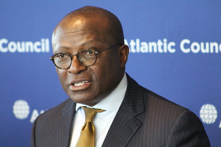RDC : Affaire Kikaya Bin Karoubi sur sa « République des métis », un dérapage raciste inacceptable !