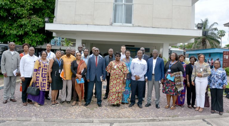 [RDC-OMS] Revue fonctionnelle à Kinshasa : le Bureau Pays à l’heure des choix stratégiques, avec une structure efficace annoncée, pour mieux faire face aux défis de l’avenir dans un environnement marqué par la réduction des ressources.