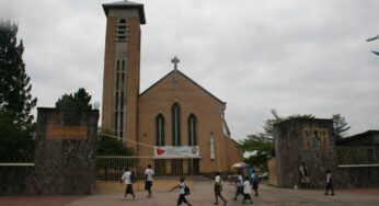 Kinshasa : Des badauds « recrutés par un ministre de la République » tentent de perturber une messe à Notre Dame du Congo