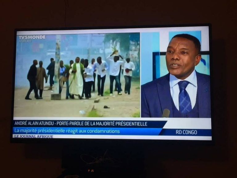 RDC : André Alain Atundu au JT Afrique‏ sur TV5 Monde, entre contradictions et légèreté déconcertante