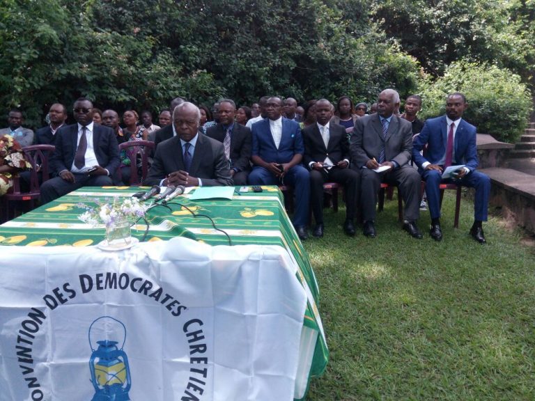 RDC : Gilbert Kiakwama Kia Kiziki aux militaires et policiers congolais, « Préservez-vous ainsi que votre carrière au service de l’Etat et de la Nation »