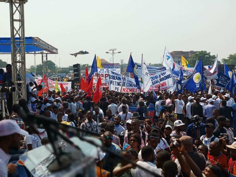 Meeting des opposants : Une Tempête dans un verre d’eau ! [POINT DE VUE]