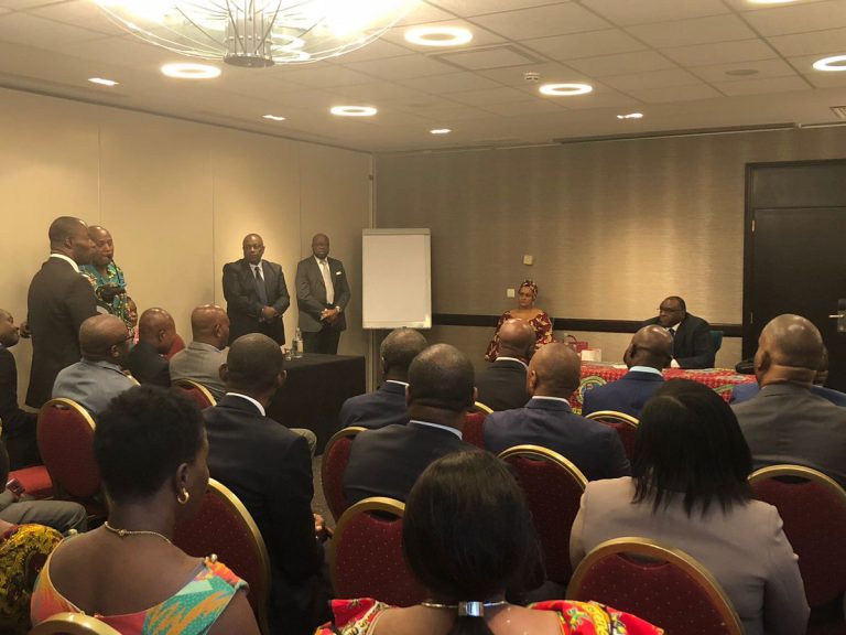 BRUXELLES : Jean-Bemba rencontre les cadres du MLC des fédérations extérieures et échange avec les femmes de la diaspora congolaise de Belgique