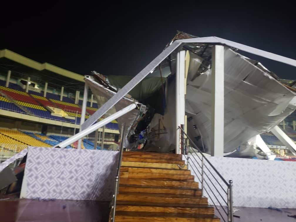 <strong>RDC-URGENT : Le podium de la visite papale monté au Stade des Martyrs s’est écroulé</strong>