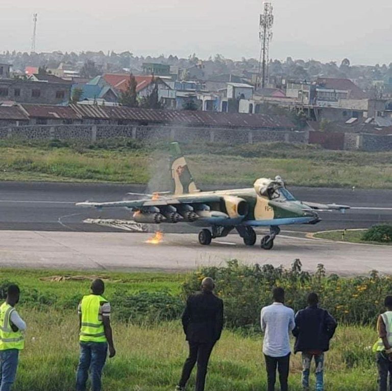 RDC : Un avion d’attaque Sukhoi-25 des FARDC touché par des tirs depuis le Rwanda