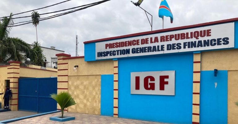 RDC : Des Fonctionnaires faussaires « braconnent » la paie des Agents de l’Etat