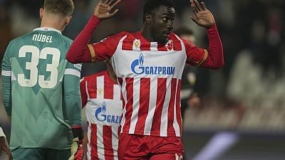 Football : Silas marque contre Stuttgart sans célébrer